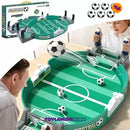 Pai e Filho Jogando o Futebol de Mesa da ToyLandiaKids